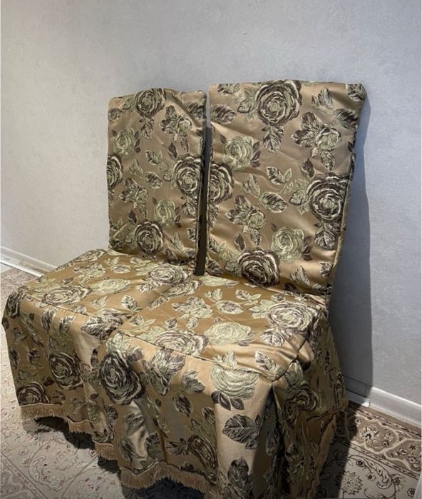 Чехол дивана и стульев