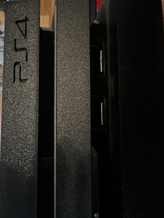 Play Station 4 игрова приставка