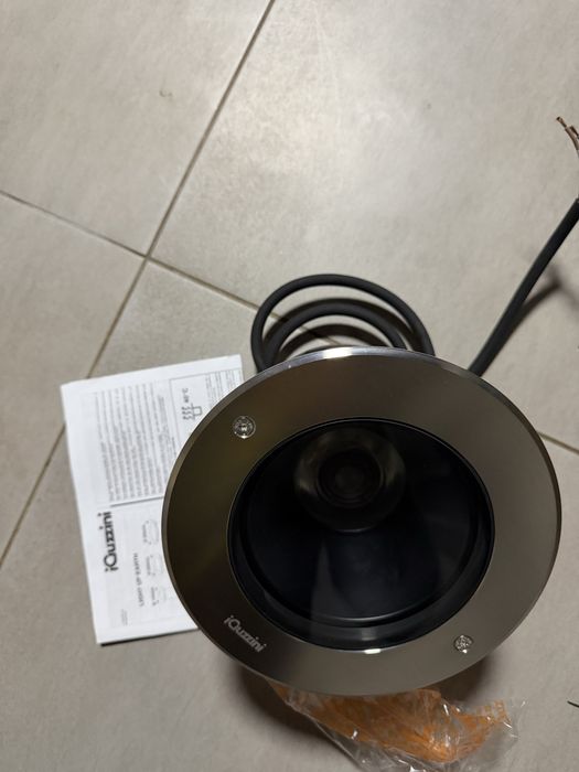 Spot incastrat iquzzini , lampa incastrata de exterior aleii ,trotuare ,pavele.