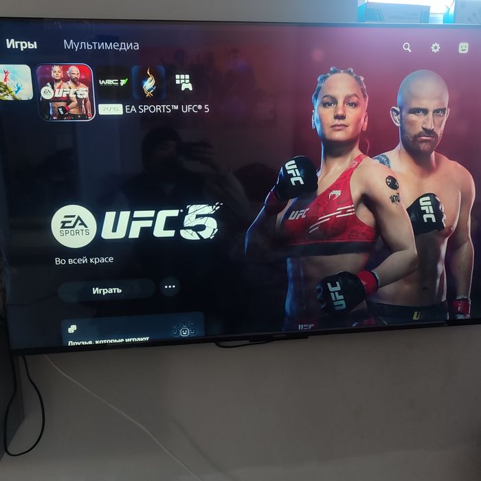 Продам приставку пс5