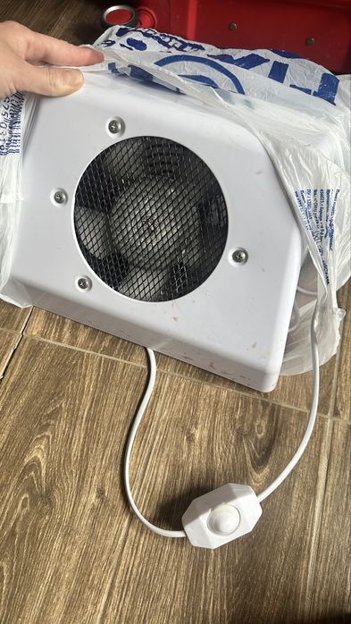 Вытяжка пылесос для маникюра