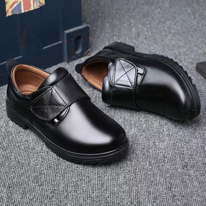 Продам школьные туфли для мальчика