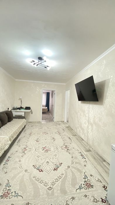 Продаю 2 комнатную квартиру