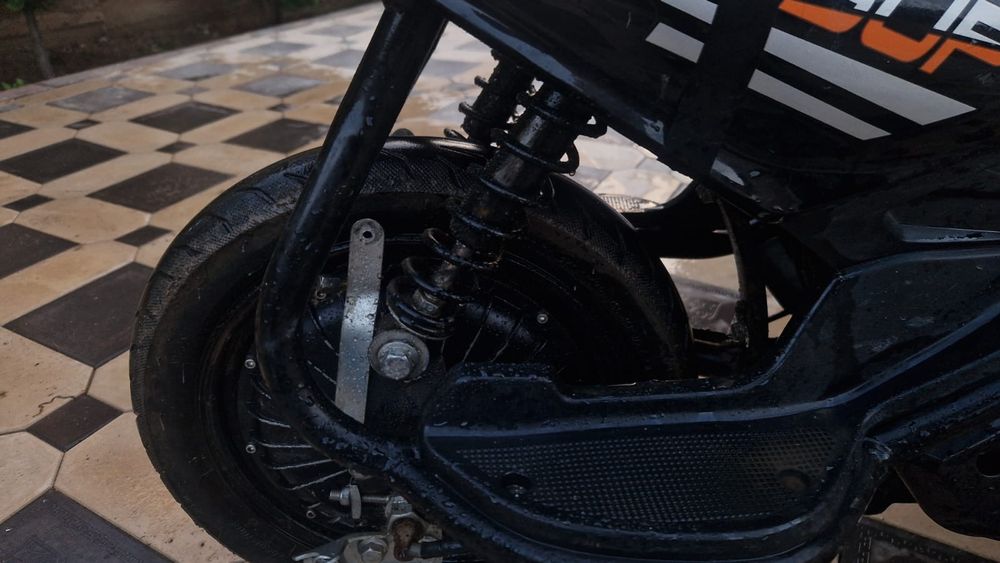 Продам электро скутер  SUP