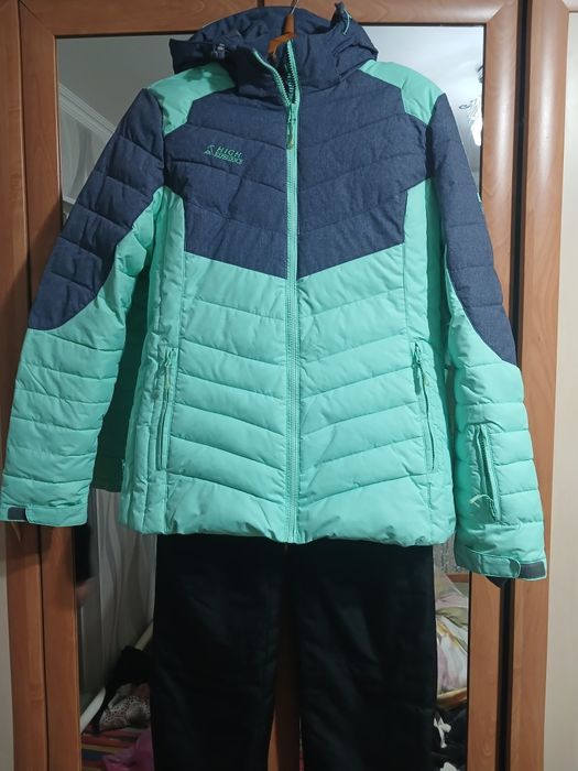 Лыжный костюм женский