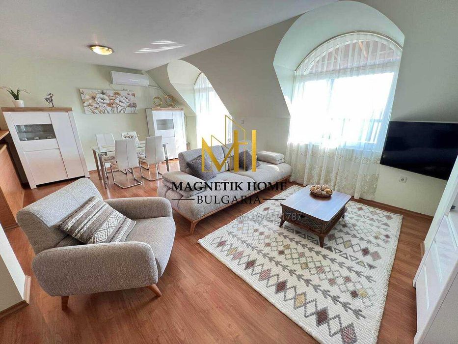 Дава се под наем Двустаен апартамент в Бургас, Център - 120 кв.м за 612 € - Снимка #9