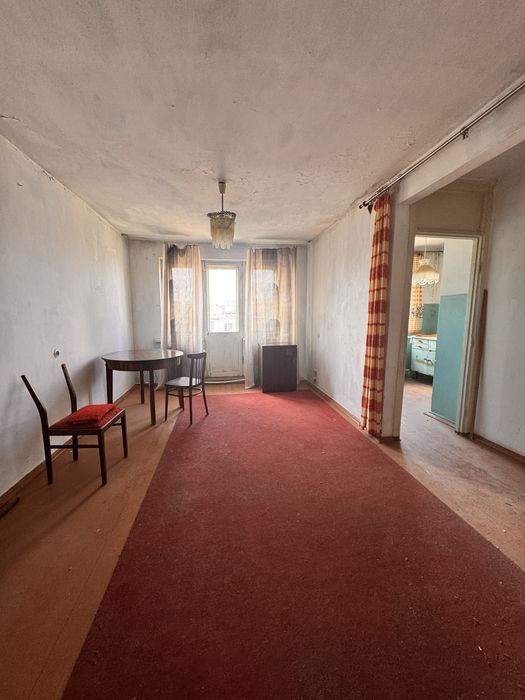 Продается 1 комнатная квартира на 3 микрорайоне