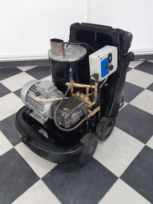 Aparat de spalat auto cu presiune 250Bari/21L/min