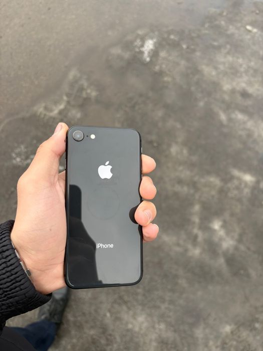 Айфон 8 норм сост