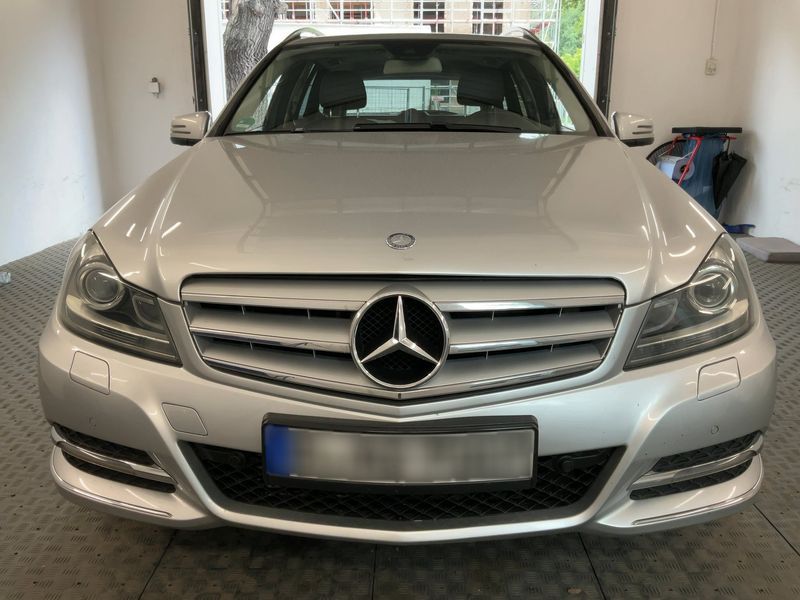 Mercedes-Benz C-Klasse C 220 CDI T BlueEfficiency Avantgarde 2013