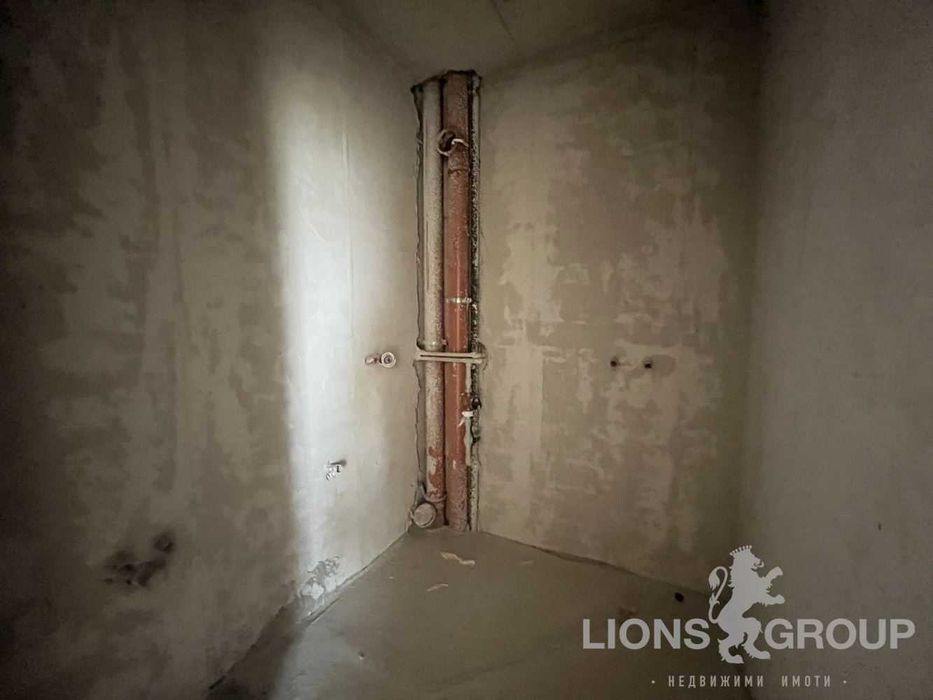 Продава се Двустаен апартамент в Варна, Възраждане 3 - 61 кв.м за 1968 €/кв.м - Снимка #4