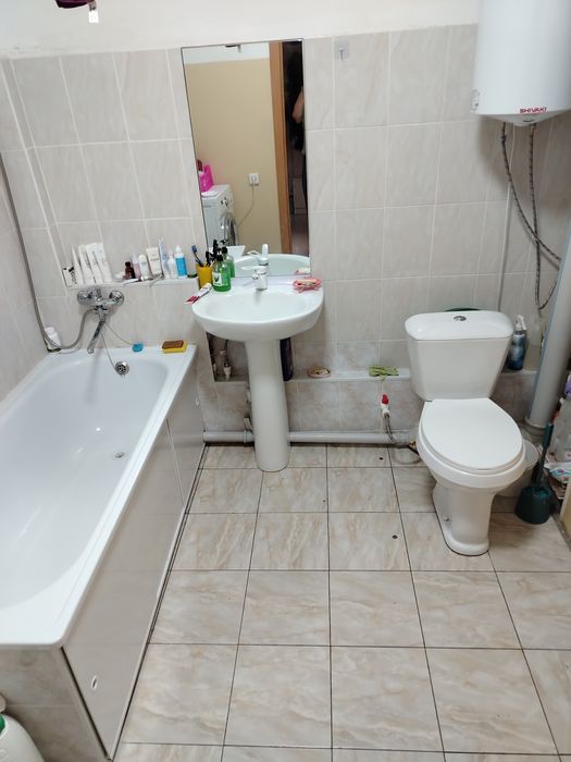 Продам 1 ком улучшенную