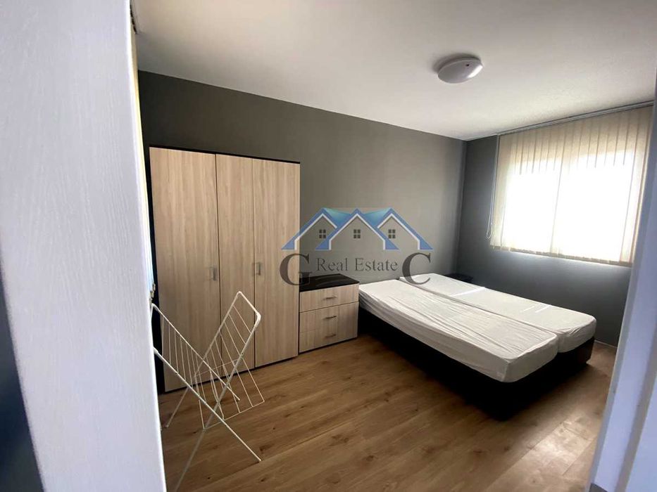 Продава се Къща в Варна, Трошево - 412 кв.м за 981 €/кв.м - Снимка #5