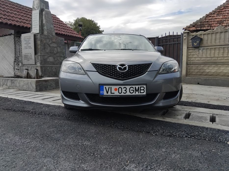 Mazda 3 din 2004 ,1,6 16 valve benzină