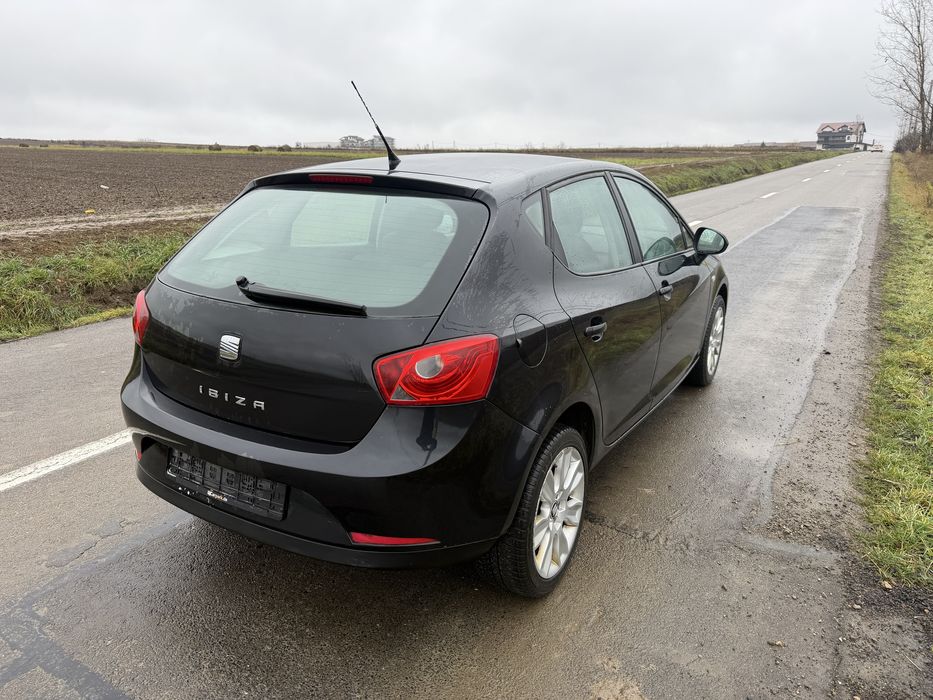 Seat ibiza 2012 motor1400 benzina