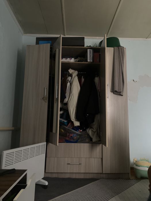 продам шкаф в хорошем состояний