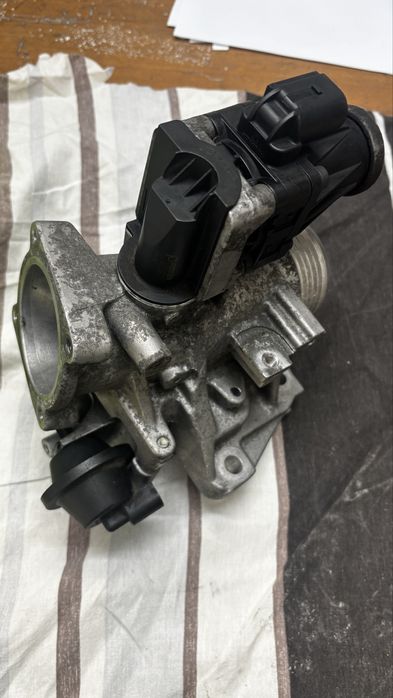 Egr volvo xc60 motor 2.4 diesel Pierburg 5.05906.03