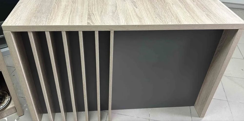 Продам компьютерный стол