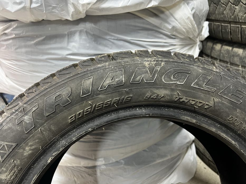 Комплект зимних шин Triangle TR777