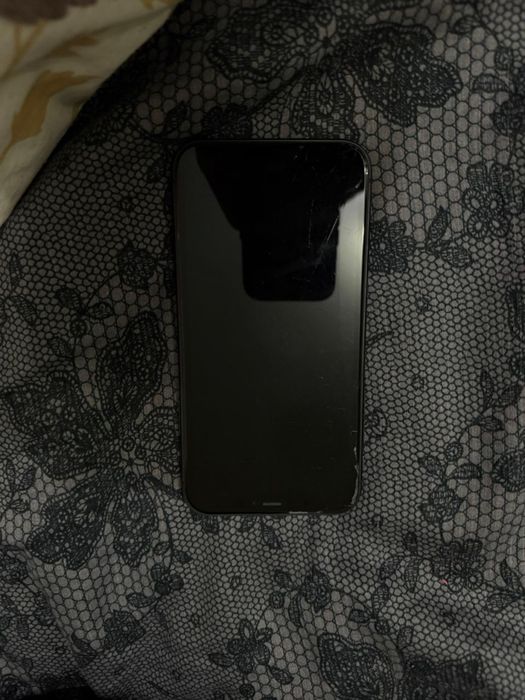 Айфон 11 обмен либо продажа