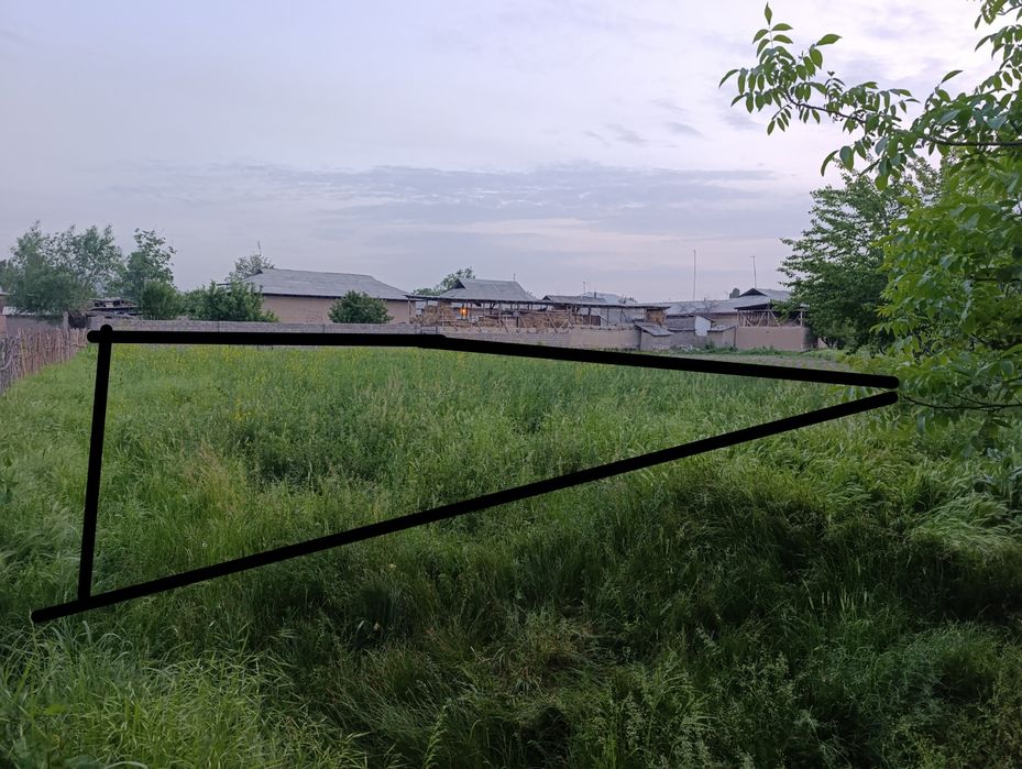 6 sotixli yer uchaskamiz sotiladi