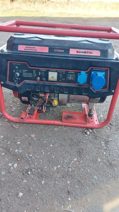 Бензогениратор 5 квт.