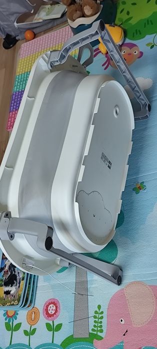 Бебешка вана за новородено