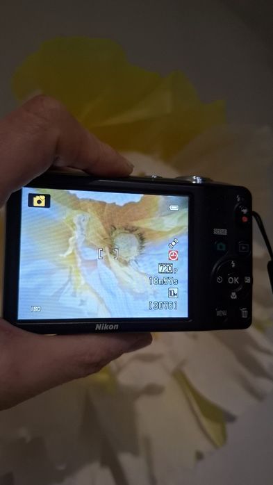 Компактен дигитален фотоапарат камера NIKON COOLPIX L25