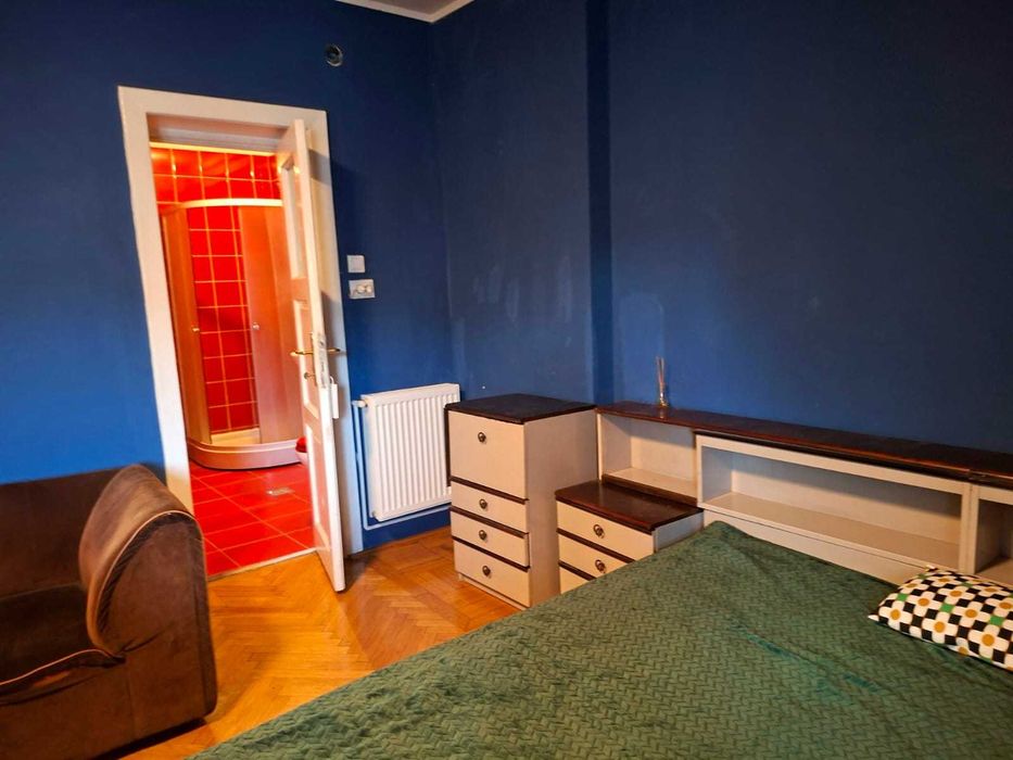 inchiriez apt. 2 camere zona Dorobanti