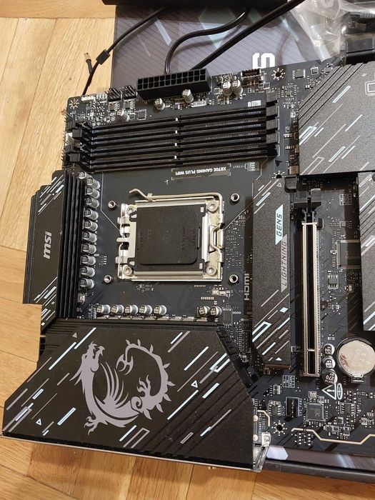 AMD Ryzen 9 7950X3D + MSI X870E Gaming Plus Wi-Fi