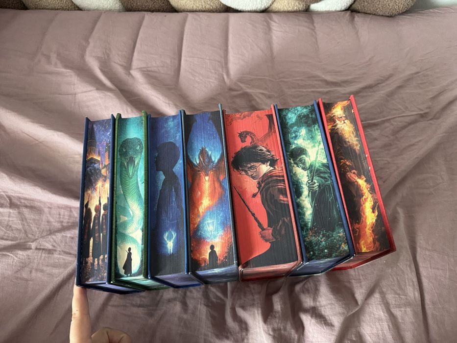 Harry Potter sprayed edges