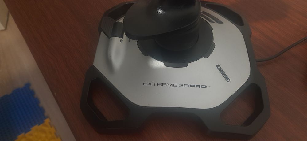 Extreme 3D Pro Joystick