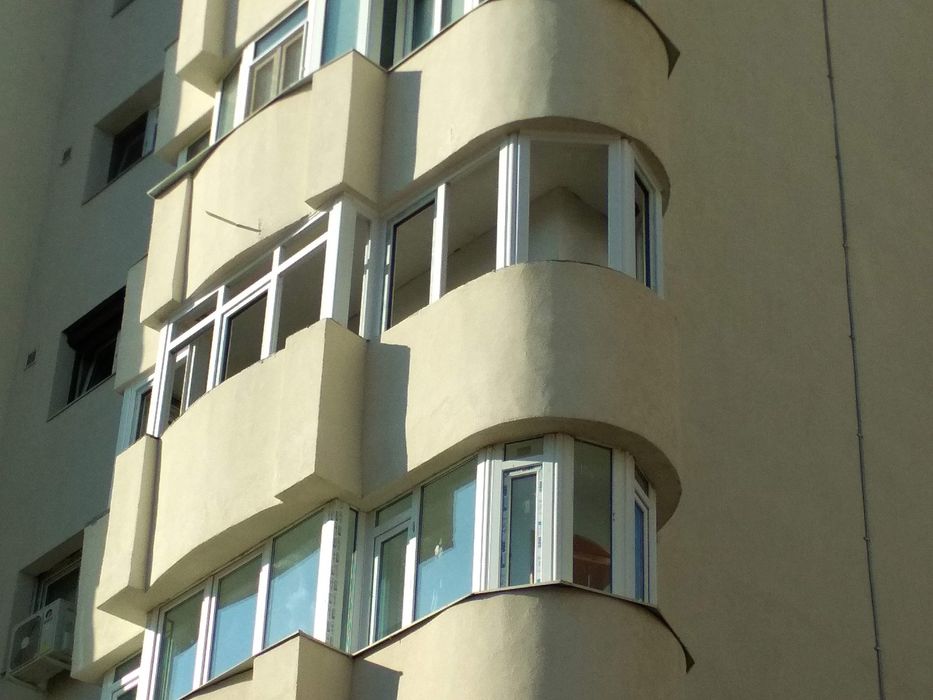 Tamplarie pvc cu geam termopan /tripan