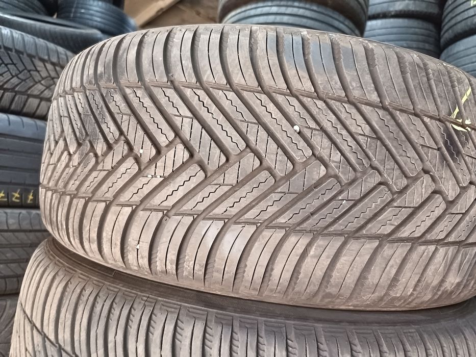 Anvelope 4sezoane MS 225 40 19 hankook 2024 8mm