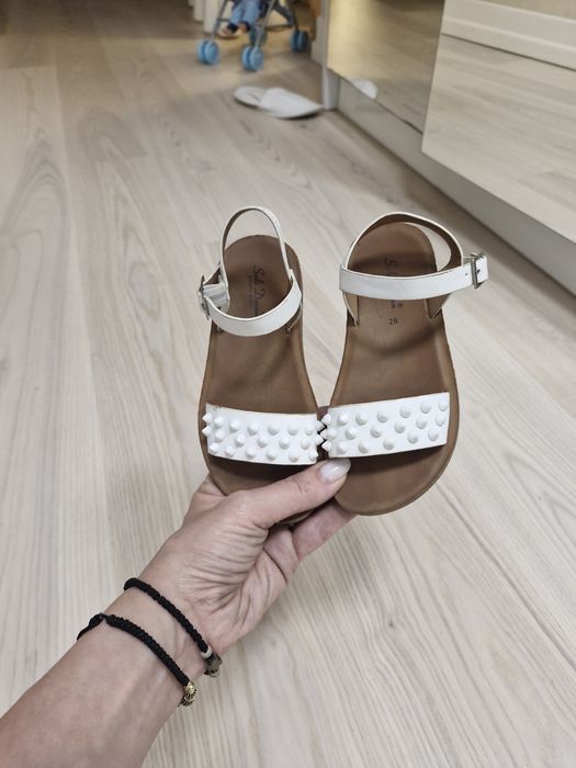 Sandale fetite marimea 28