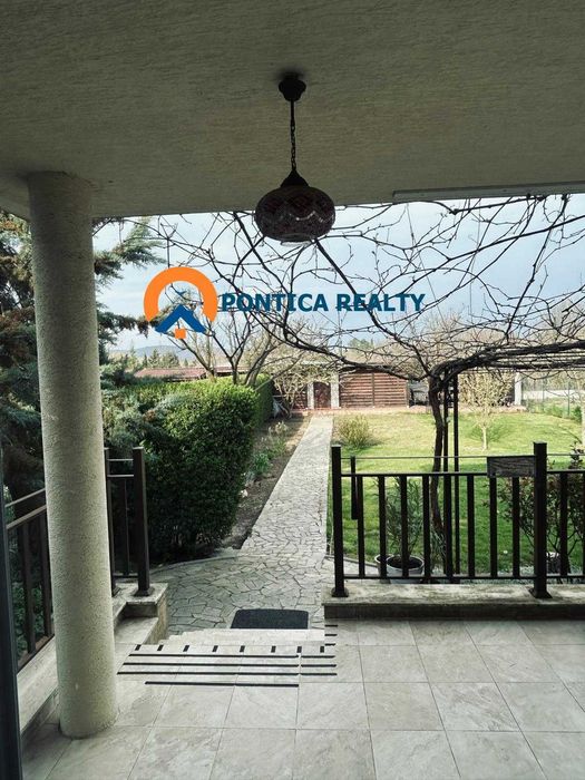 Продава се Къща в Черноморец - 265 кв.м за 805 €/кв.м - Снимка #1