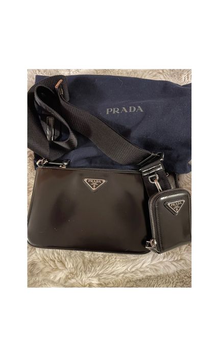Черна чанта Prada