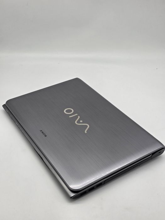 Laptop Sony Vaio SVE151C11M, Intel Core I5-2450M, 4gb ram, 512 hdd