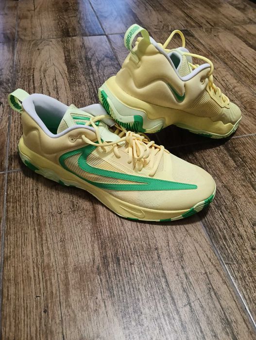 Nike Giannis Immortality 3, marime 49.5