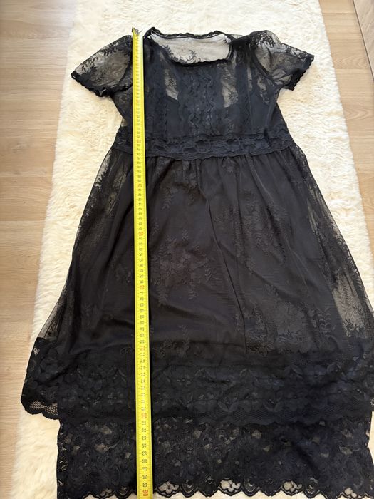 Дамска рокля дантелена