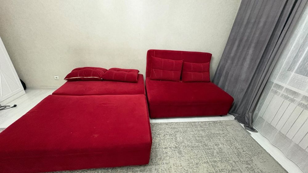 Срочно продается диван