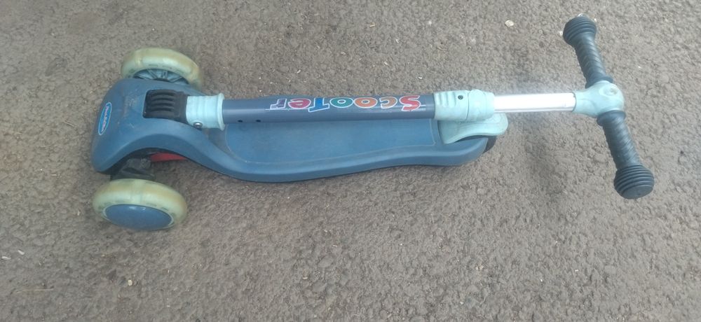 Самокат детский б/у