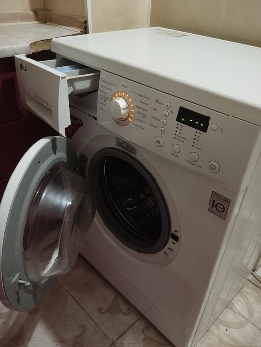 Стиральная машина LG 5кг