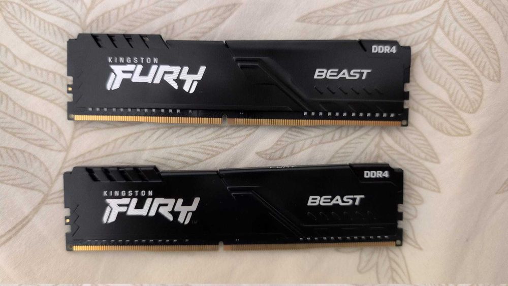 Memorie RAM Kingston FURY Beast KF426C16BBK2/16