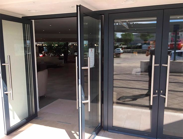 Алюминиевые входные двери