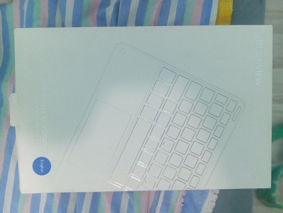 Продам планшет почти новый