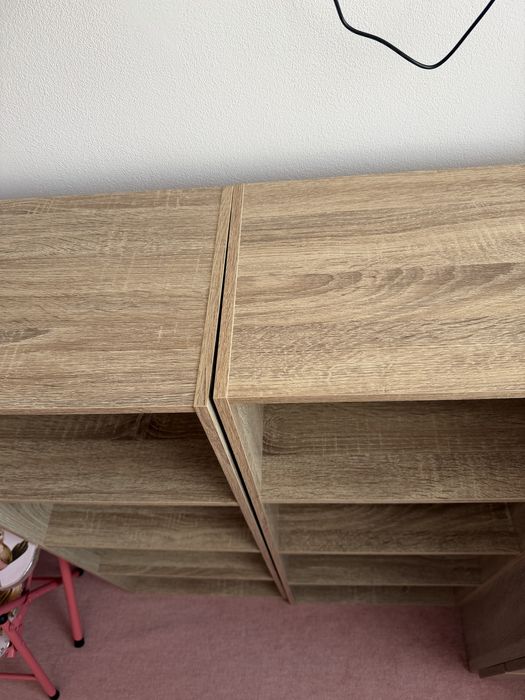 Biblioteca pentru carti sau jucarii