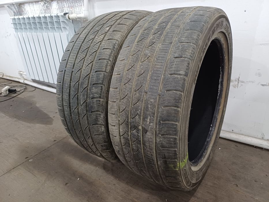 Шины 245/45 R18 Minerva пара.