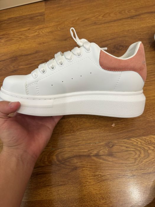 Adidasi Alexander McQueen dama
