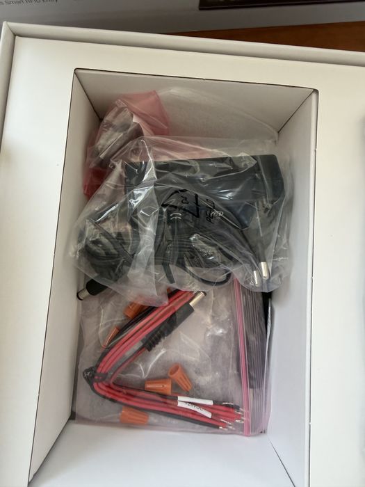 Kit interfon video Ezviz HP7 2K 3mp Ecran 7 inch Wi-Fi RFID aplicatie